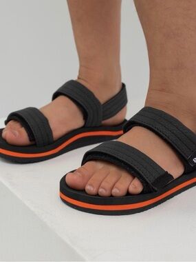 REEF Big Kids Little Ahi Convertible Sandals Strap Flip Flops Black Size 13/1
